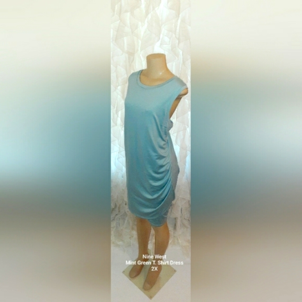 Nine West T. Shirt Dress 2X